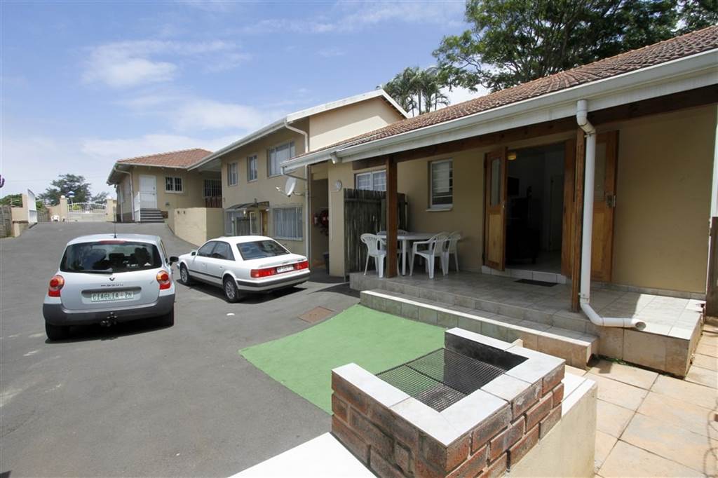 9 Bed House in Durban North photo number 18