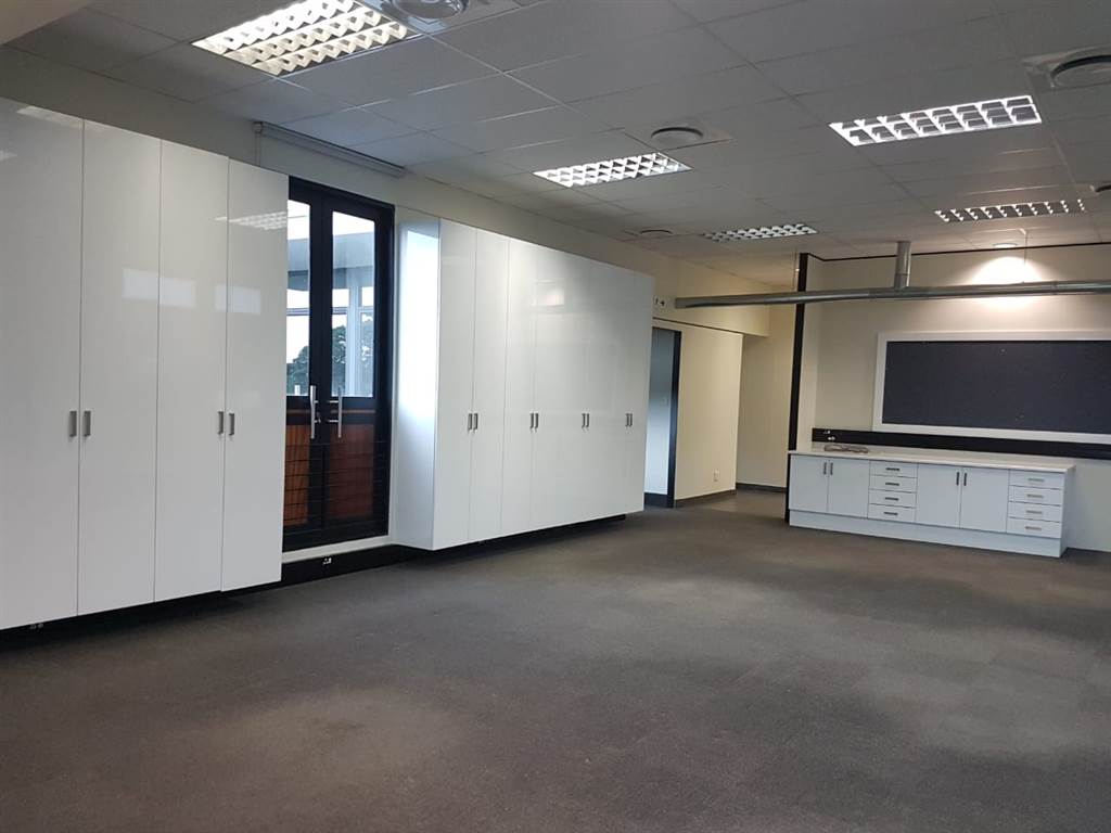 146  m² Office Space in Montrose photo number 8