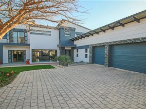 5 Bed House in Midlands Estate