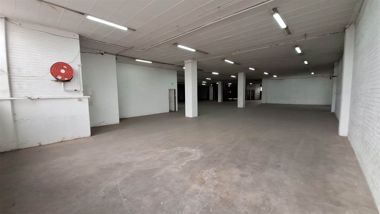 1500  m² Industrial space in Wynberg photo number 9