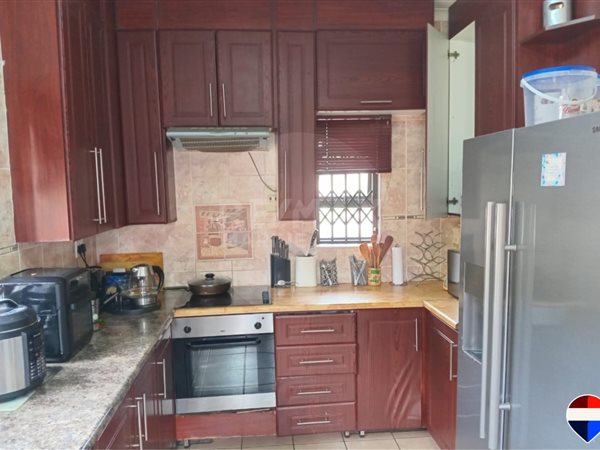 3 Bedroom House 3 Bedroom House