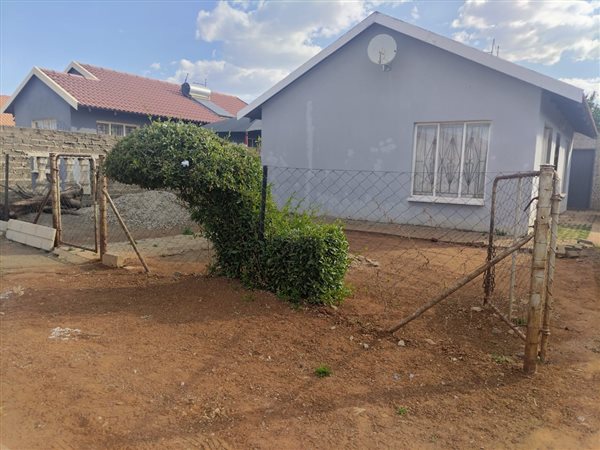 2 Bedroom House