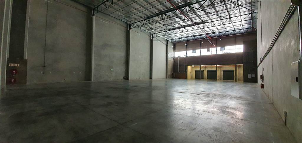 1436  m² Industrial space in Everite Industria photo number 8