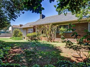 House in Rhodesfield