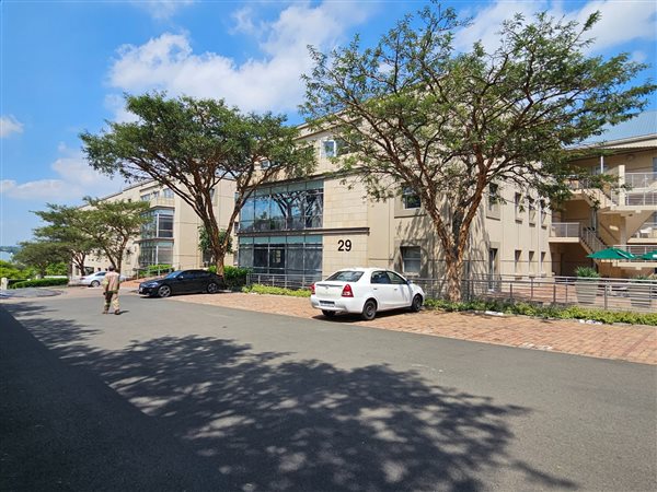 313  m² Commercial space in Woodmead