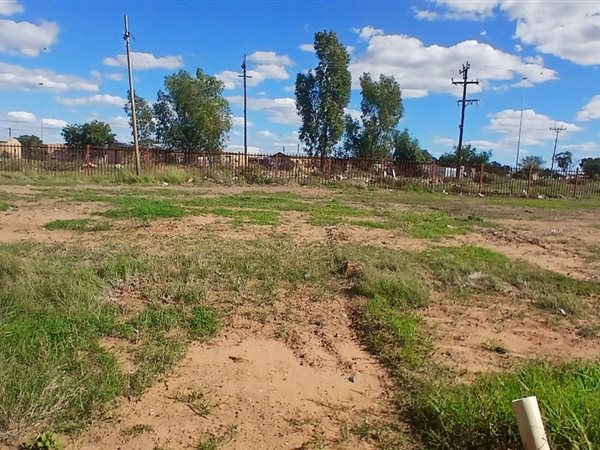 558 m² Land 558 m² Land