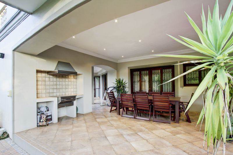 5 Bed House in Woodhill photo number 22