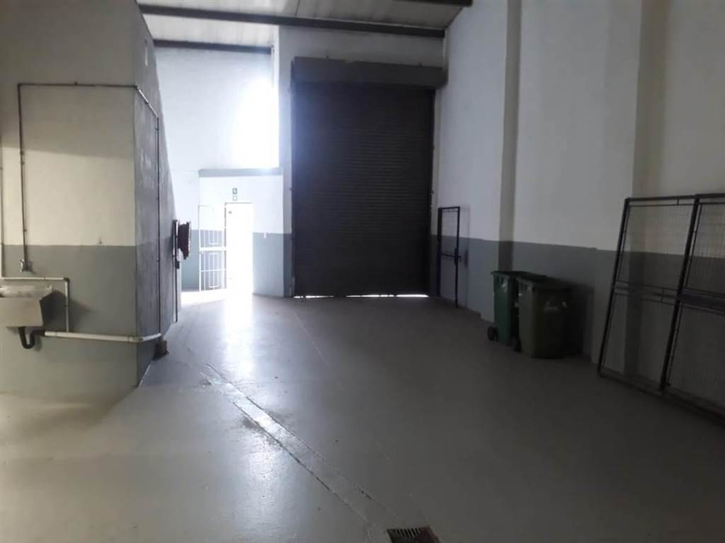 260  m² Industrial space in Springfield photo number 5