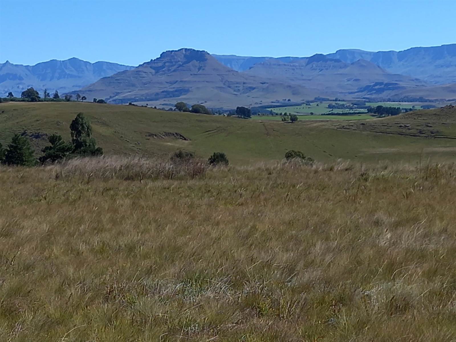 2376 m² Land available in Underberg photo number 2