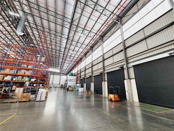 7 463  m² Industrial space