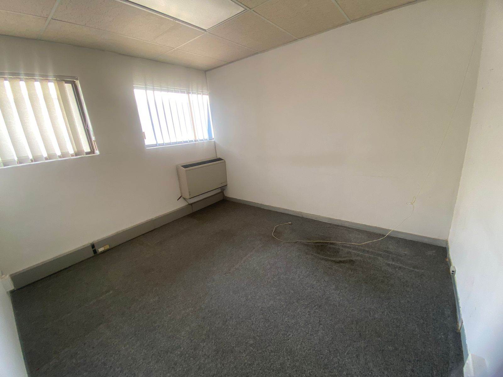 254  m² Commercial space in Stamford Hill photo number 14