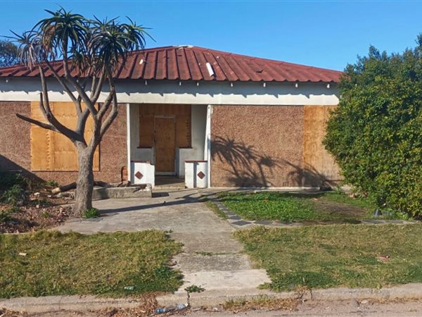 3 Bedroom House 3 Bedroom House