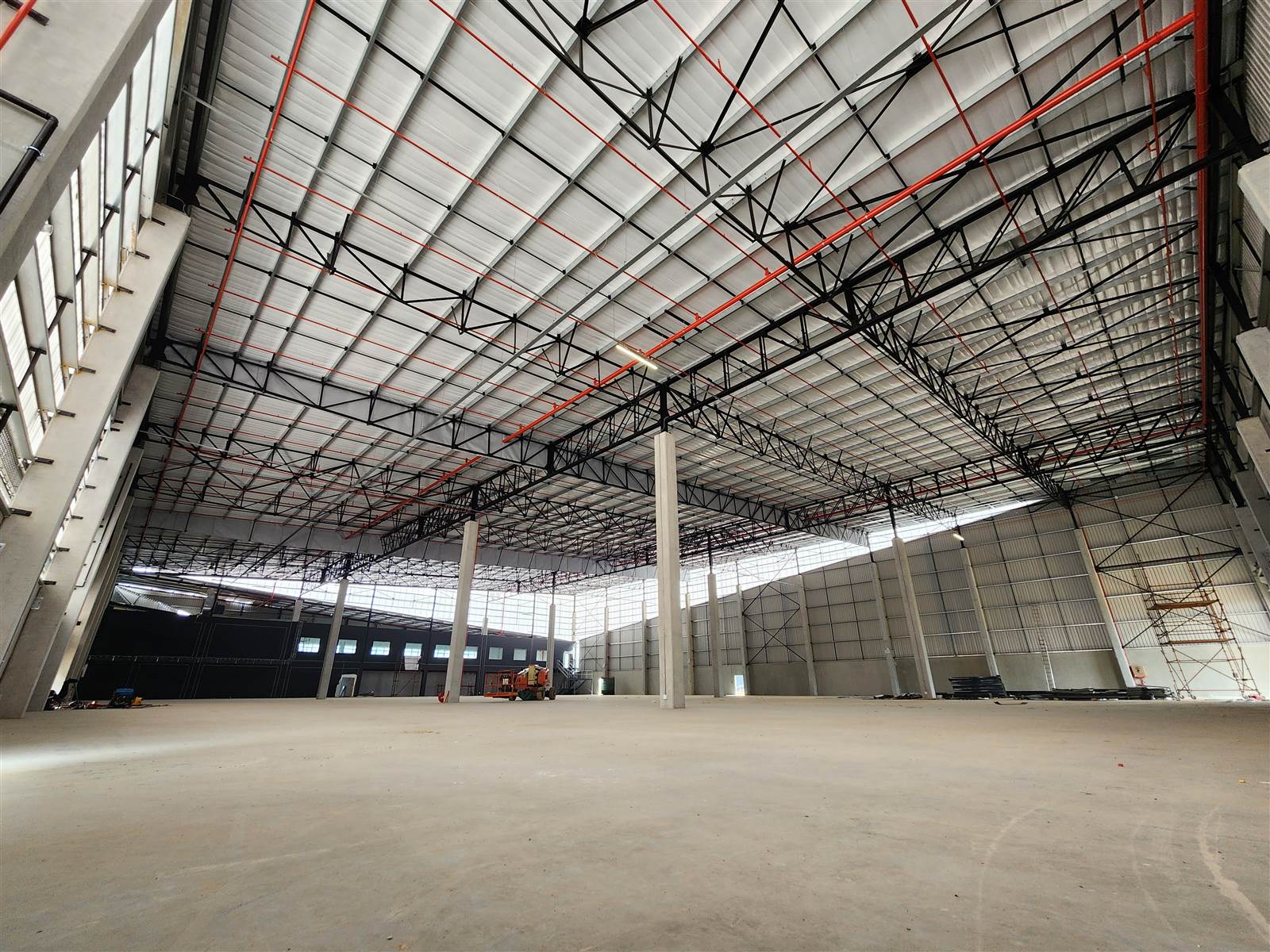 4423  m² Industrial space in Waterfall Estate photo number 6