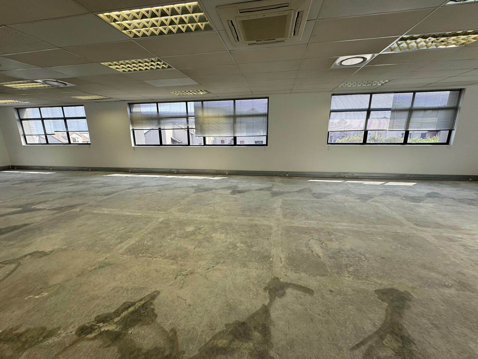 327  m² Commercial space in Sunninghill photo number 15