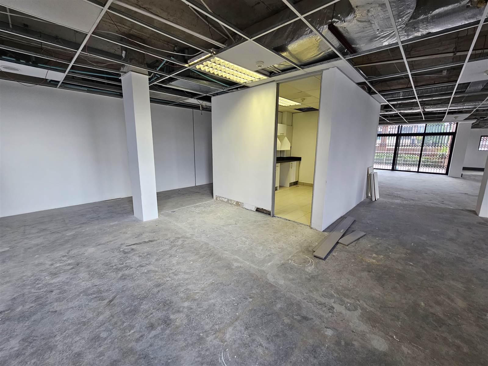 760  m² Commercial space in Centurion CBD photo number 11