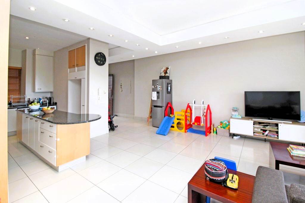 3 Bed Apartment in Hurlingham photo number 9