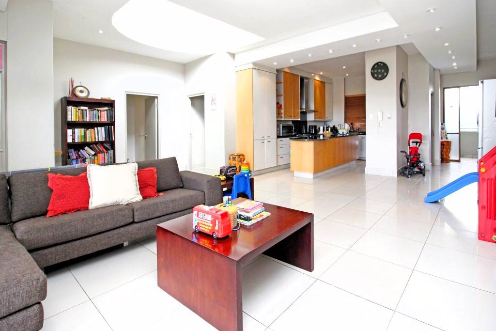 3 Bed Apartment in Hurlingham photo number 8
