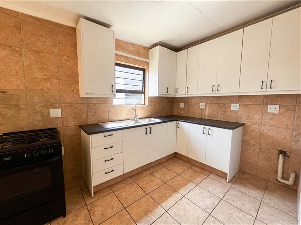 2 Bedroom Flat
