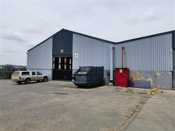 1200  m² Industrial space in Waltloo