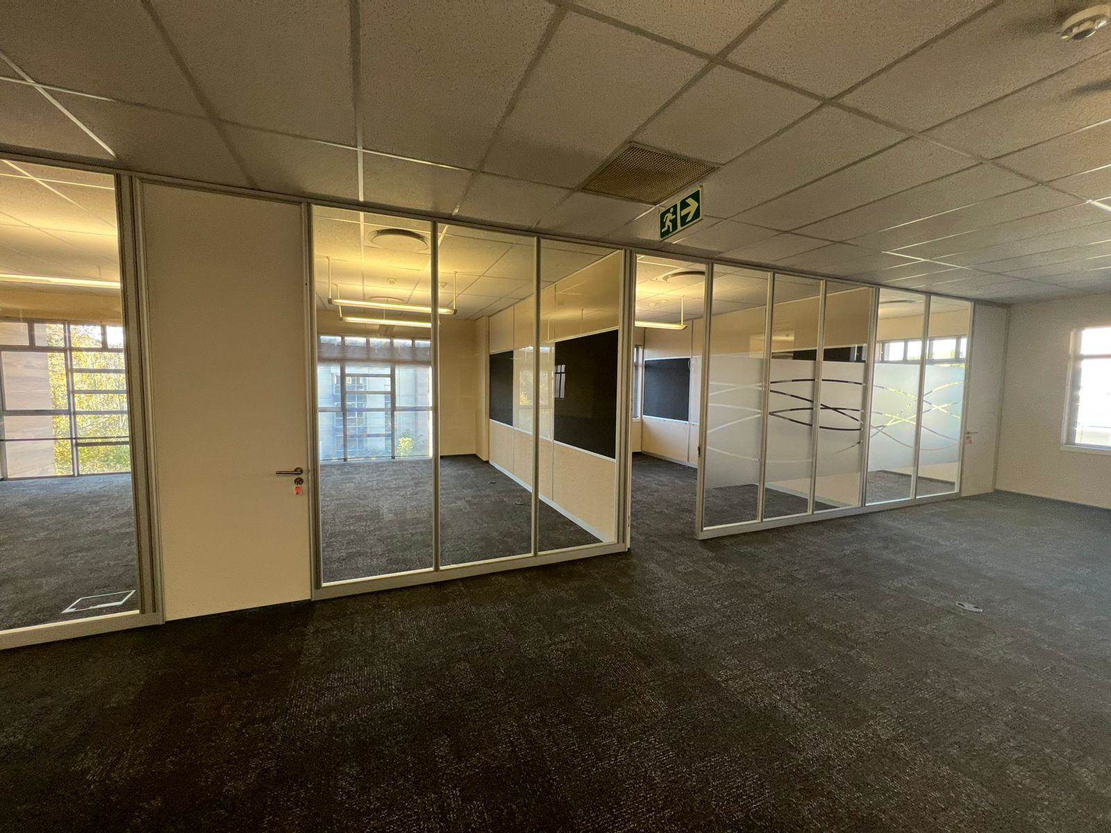 2073  m² Commercial space in Illovo photo number 24