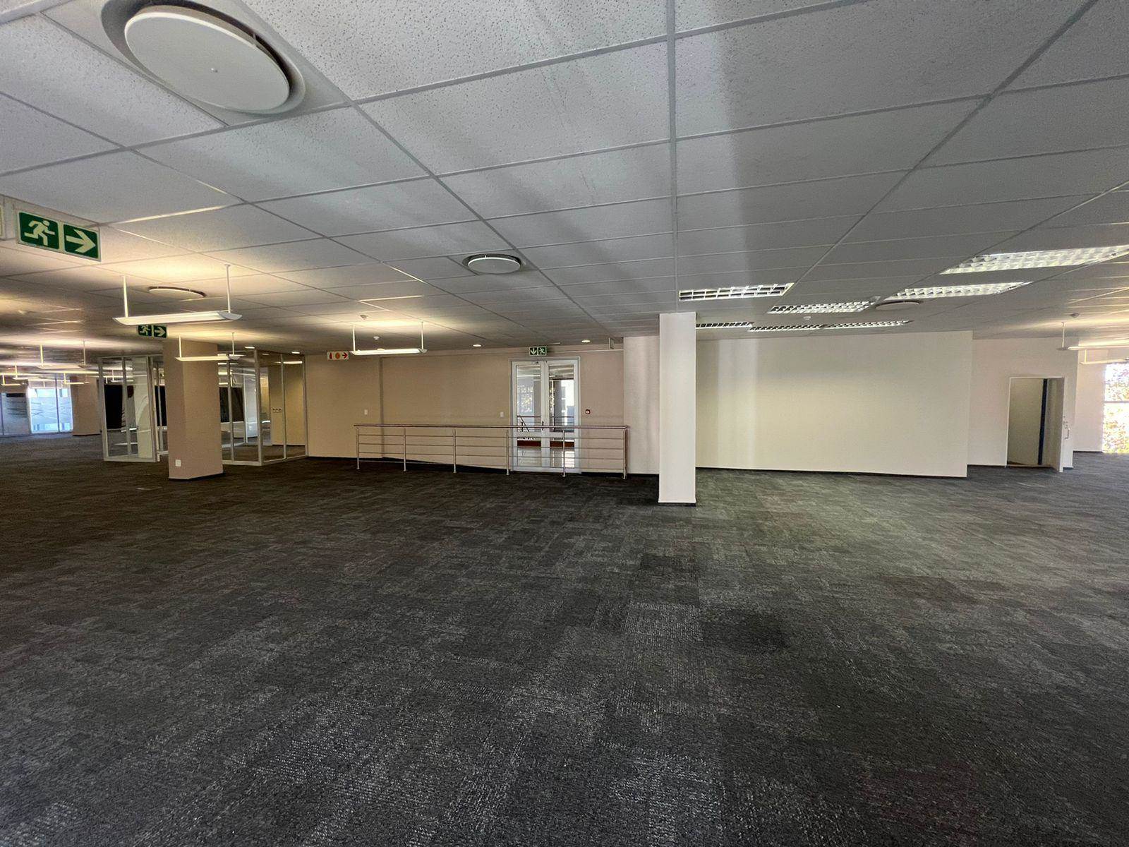 2073  m² Commercial space in Illovo photo number 25