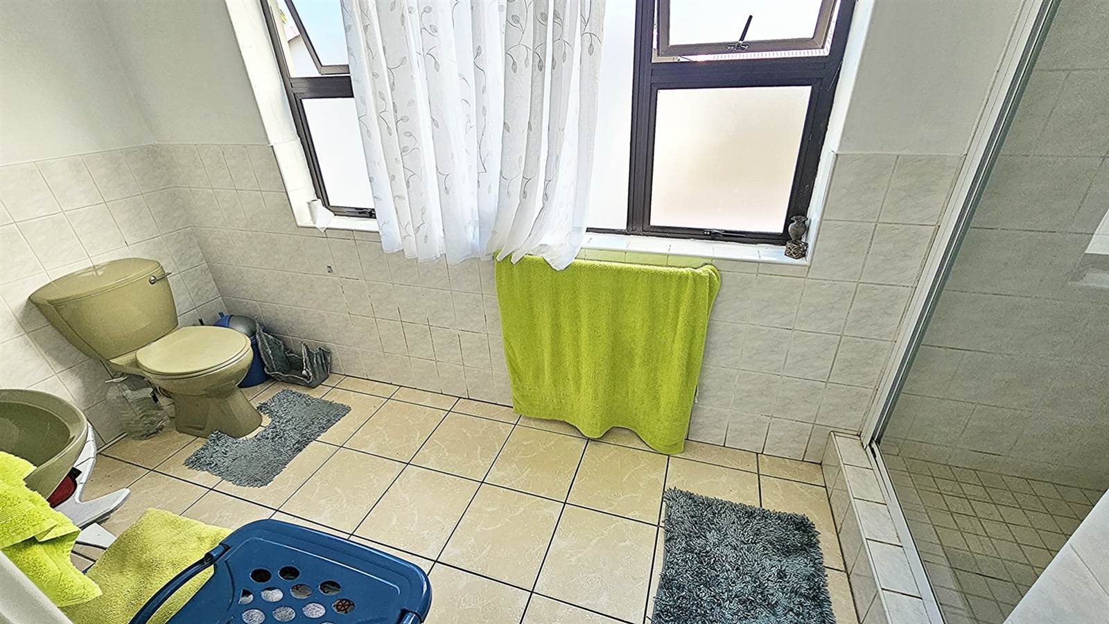 3 Bed Townhouse in Uvongo photo number 20