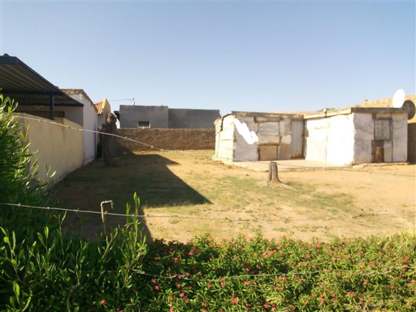 476 m² Land available in Soshanguve