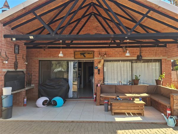 3 Bedroom House 3 Bedroom House