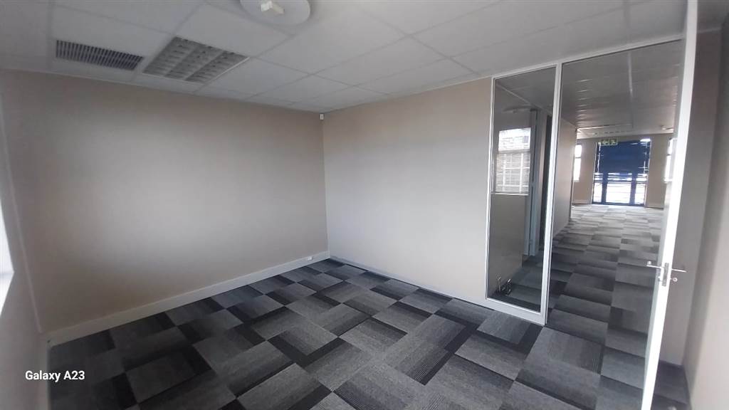 244  m² Office Space in Century City photo number 5