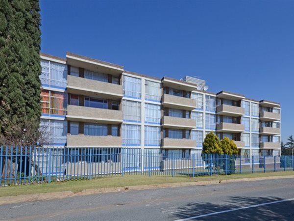 1 Bedroom Flat