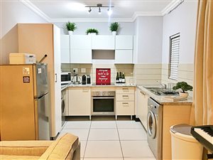 1 Bed Apartment in Rooihuiskraal North