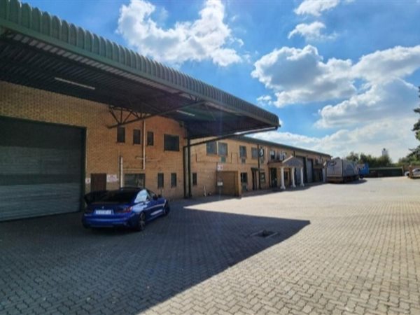 2 654  m² Industrial space