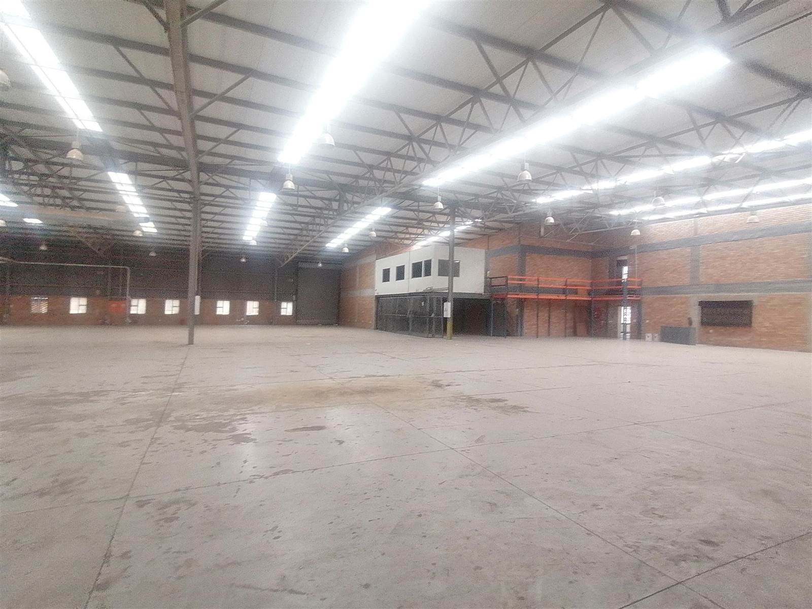 2754  m² Industrial space in Stormill photo number 24