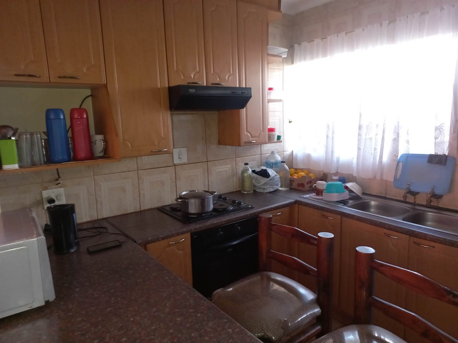 2 Bed Townhouse in Krugersdorp Central photo number 4