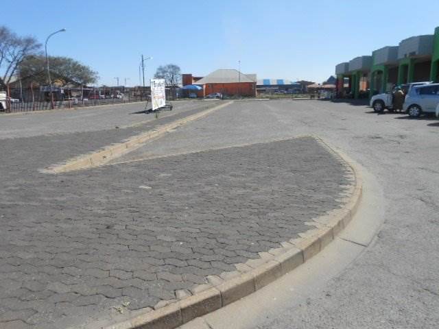 2500  m² Commercial space in Vereeniging Central photo number 3