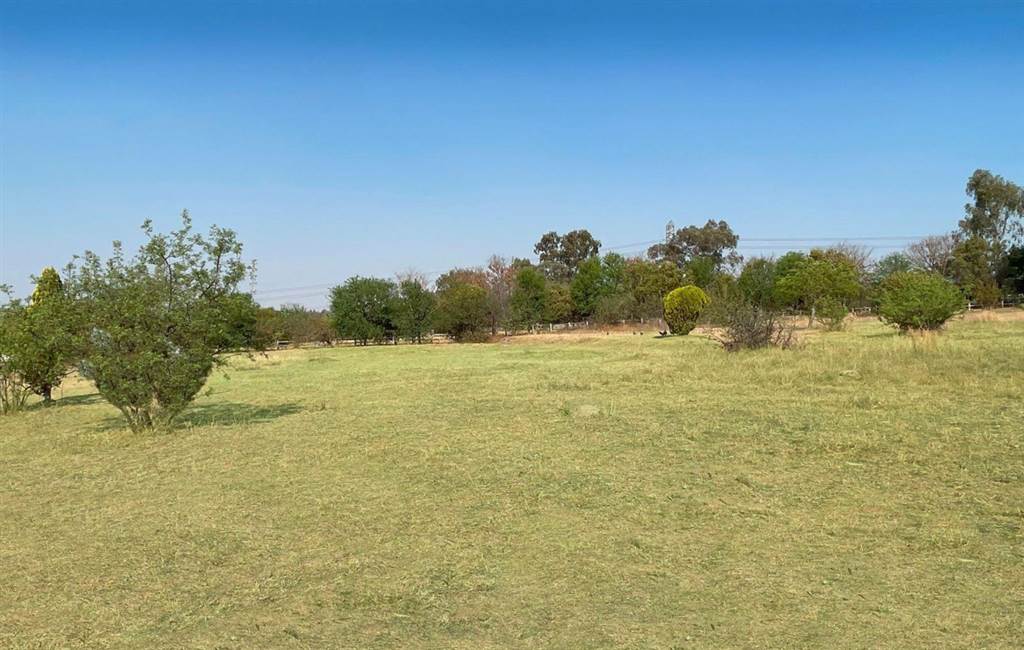 1.2 ha Land available in Kyalami AH photo number 11