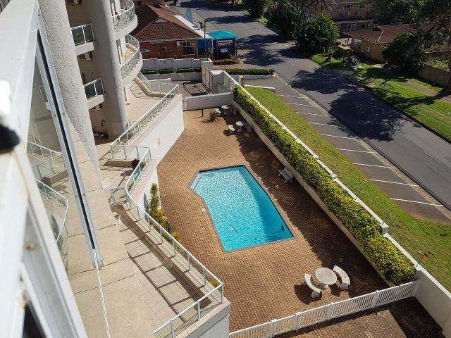 3 Bed Apartment in Scottburgh Central photo number 16