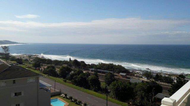 3 Bed Apartment in Scottburgh Central photo number 1