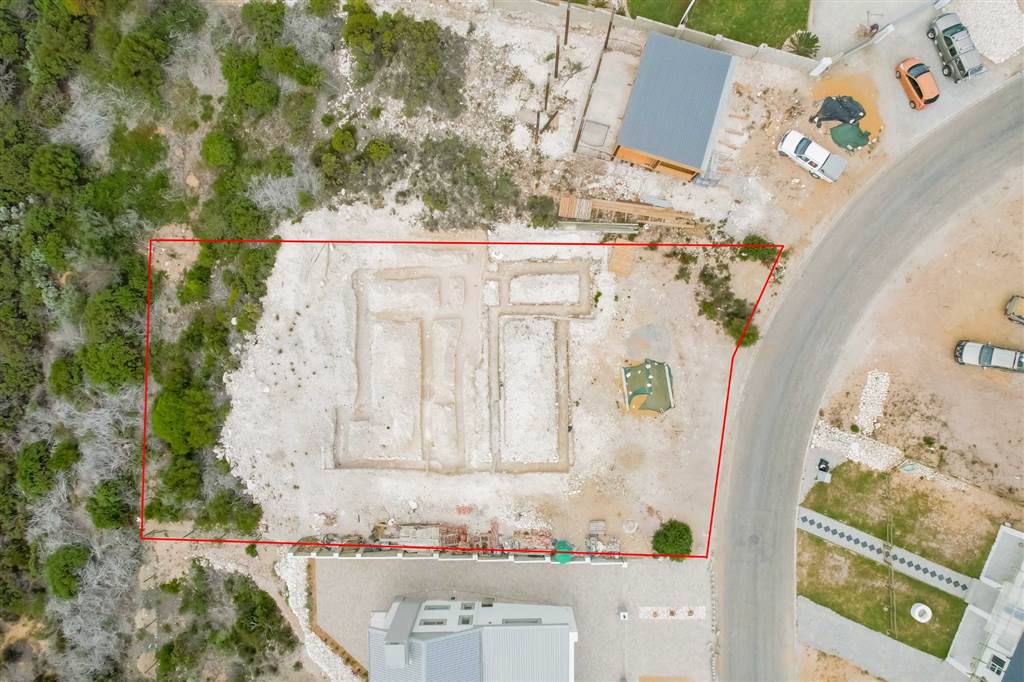 842 m² Land for sale in Struisbaai T3964337 Private Property