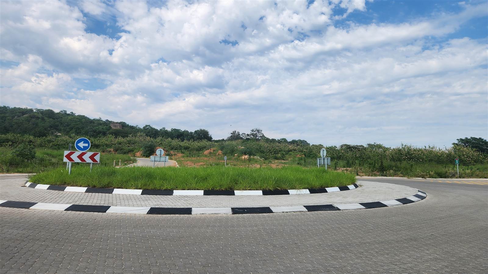 2538 m² Land available in Riverside Park photo number 4