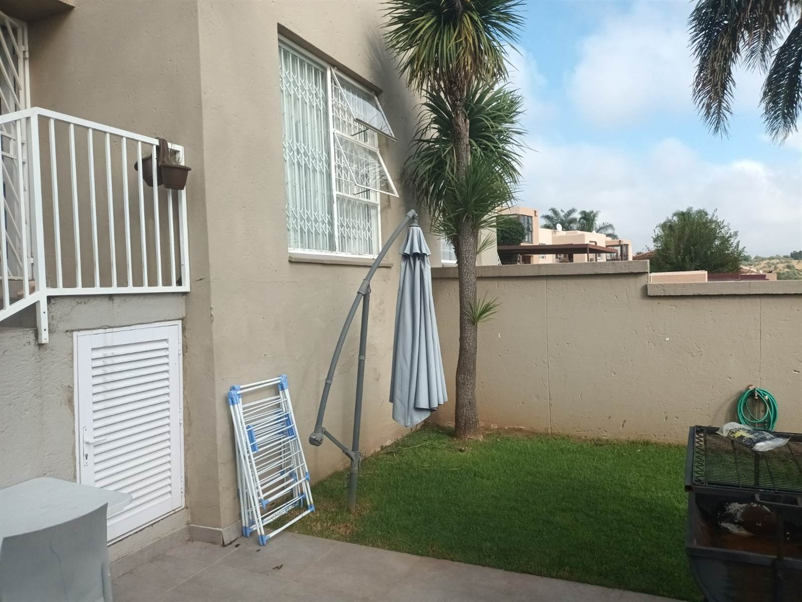 2 Bed Townhouse in Rangeview photo number 15