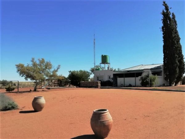 12 878 ha Farm 12 878 ha Farm