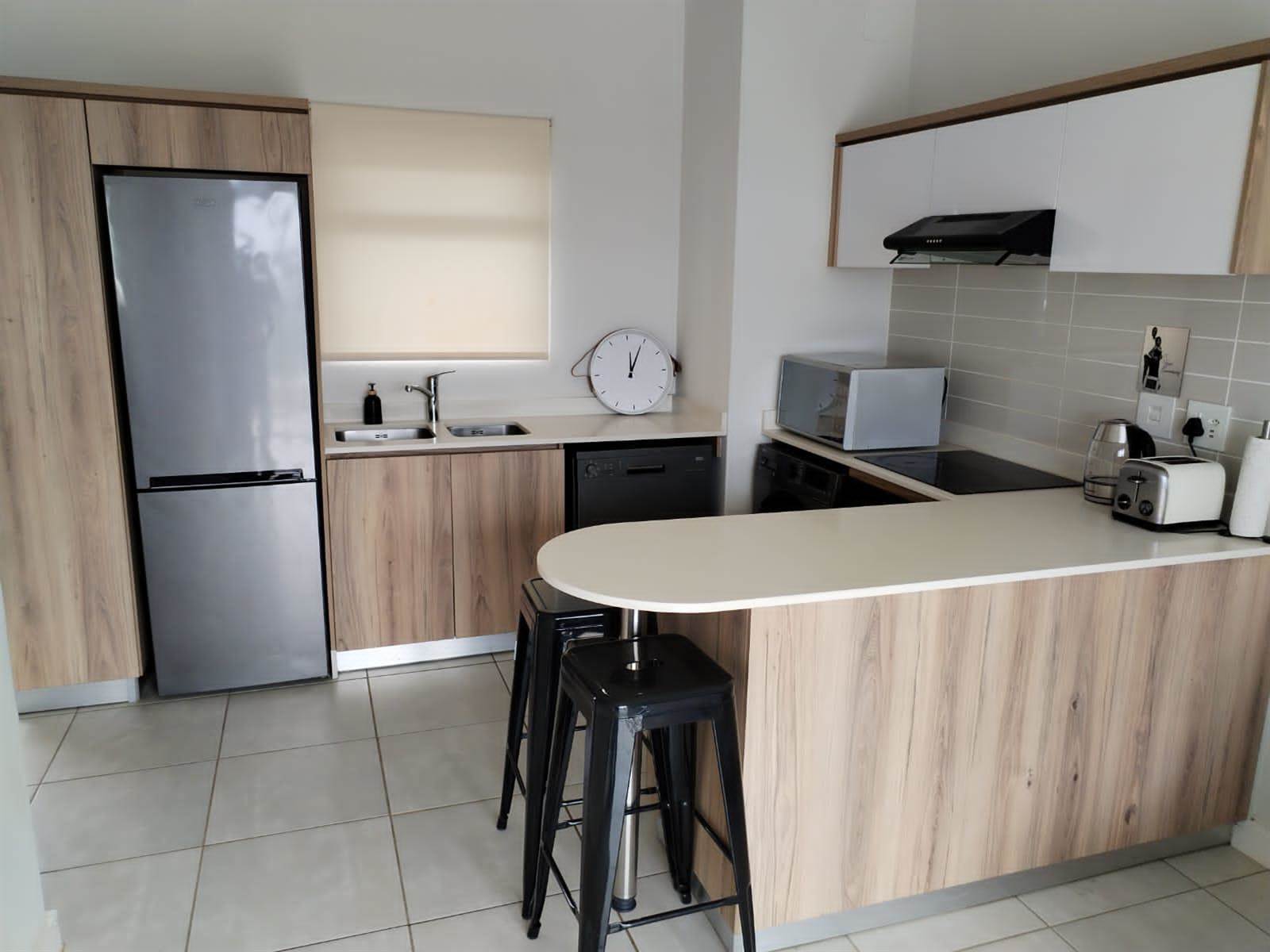 1 Bed Apartment in Ballito photo number 4