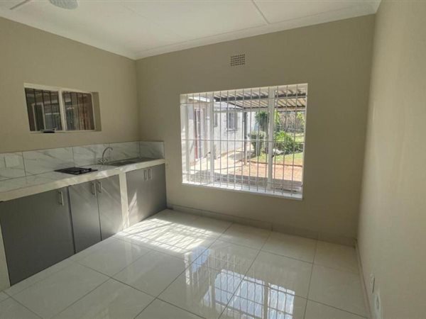 1 Bedroom House 1 Bedroom House