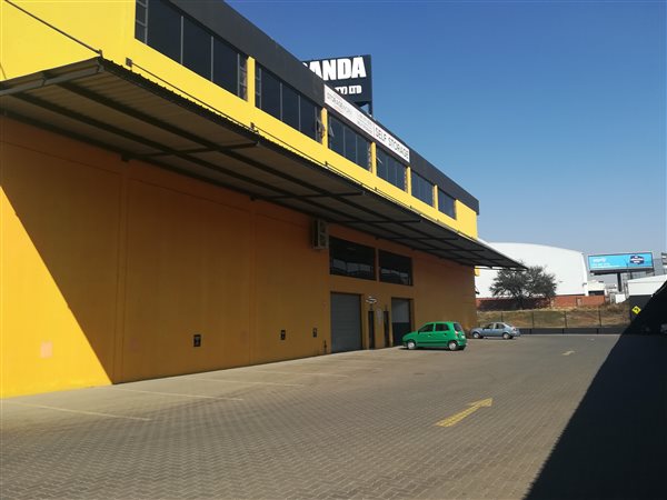 342  m² Industrial space in Pomona