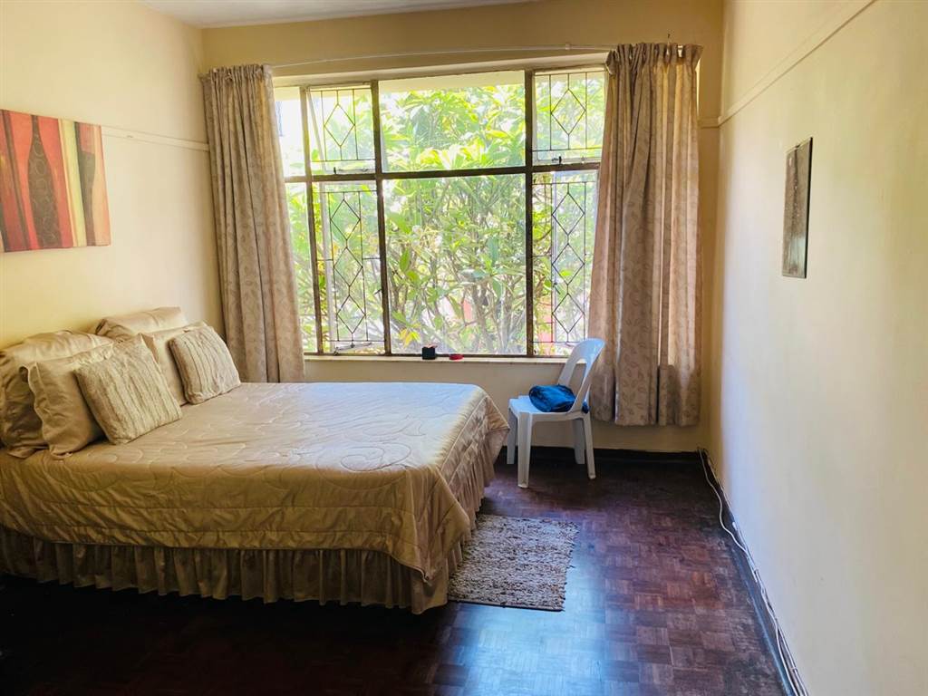 4 Bed Apartment in Pietermaritzburg Central photo number 9