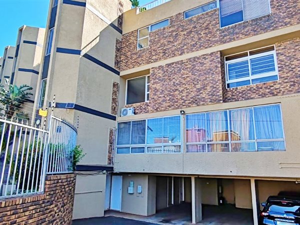 3 Bed Townhouse in Glenwood