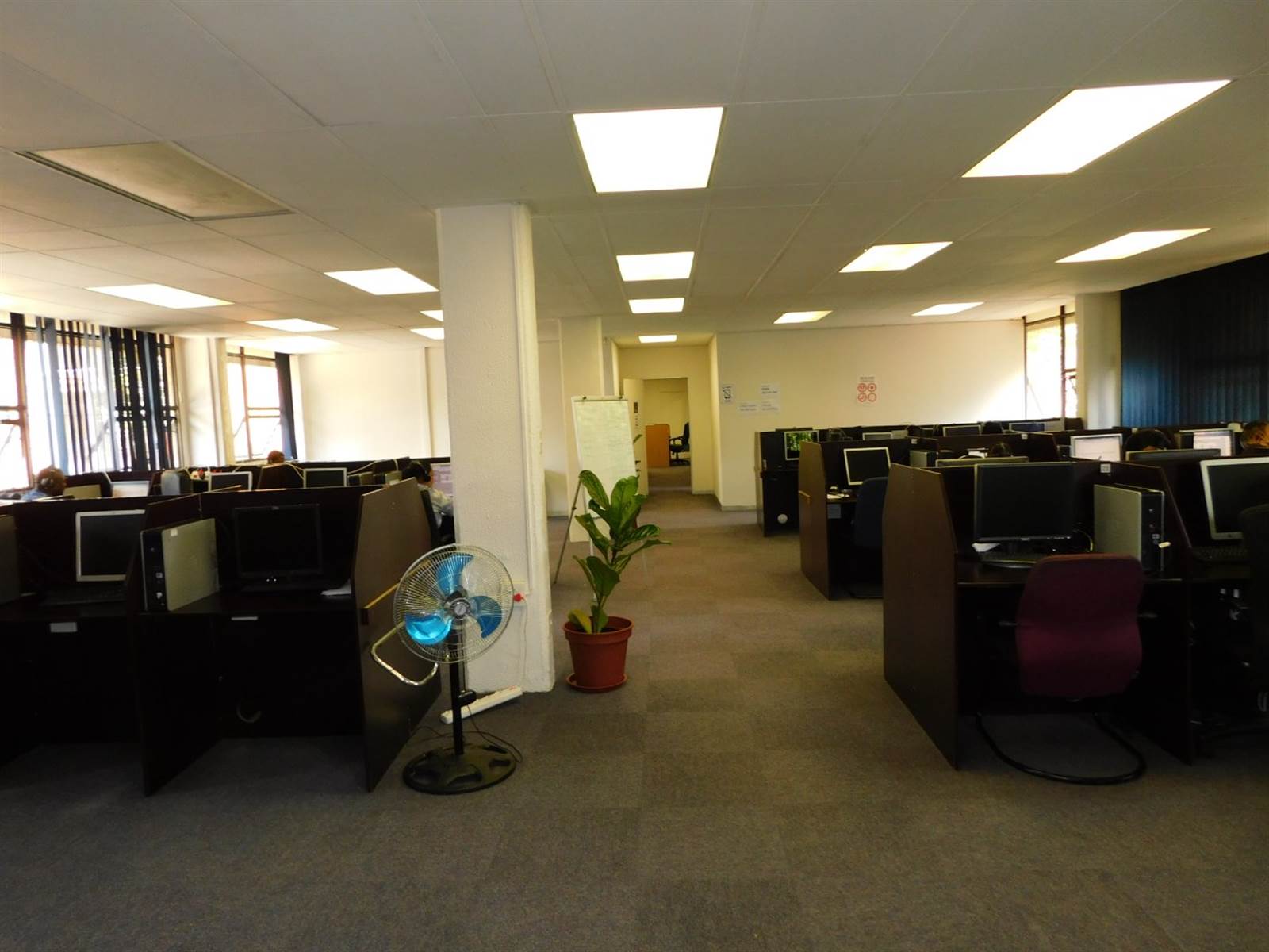 688  m² Office Space in Randburg Central photo number 7