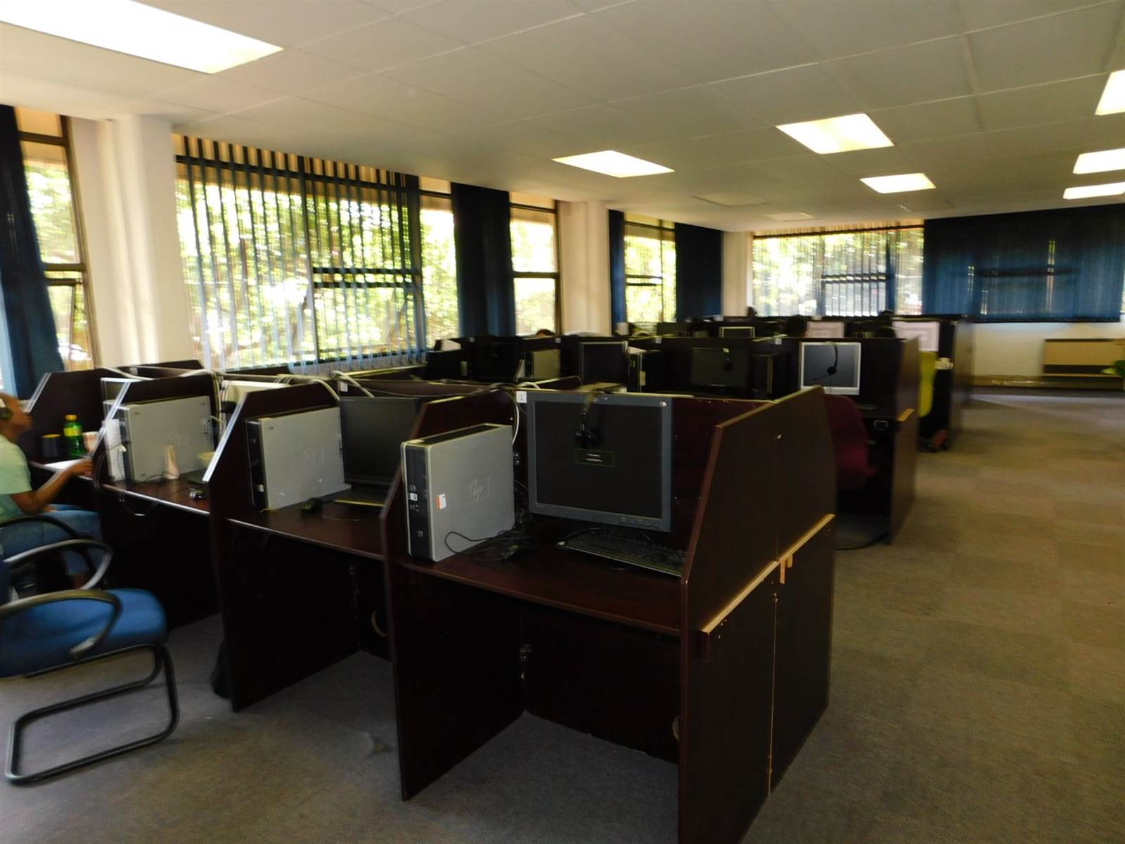 688  m² Office Space in Randburg Central photo number 9