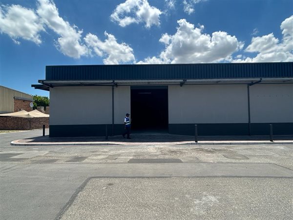 400  m² Industrial space